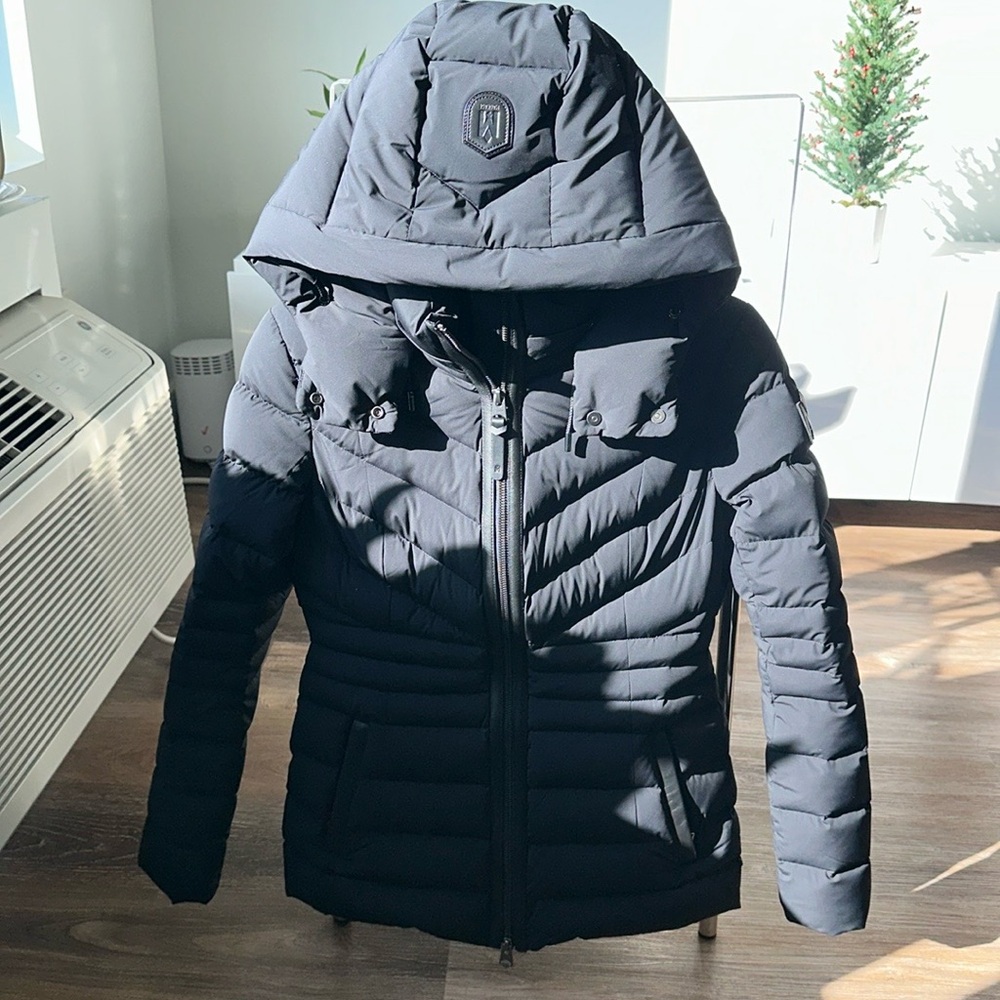 Mackage Patsy Agile 360 Stretch Light size Small. Worn once